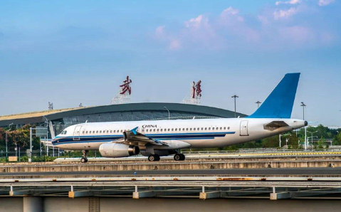 达州空运武汉机场